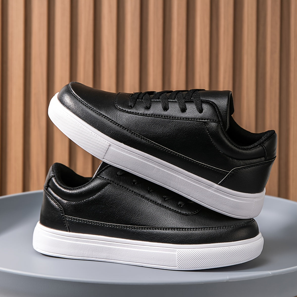 Lightweight Solid Skate Shoes - Men's Low Top Comfy Non Slip Casual Shoes - All Seasons Outdoor Walking Jogging Business Trip